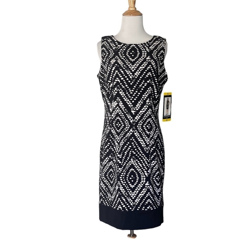 NWT Mario Serrani sleeveless Shift Dress